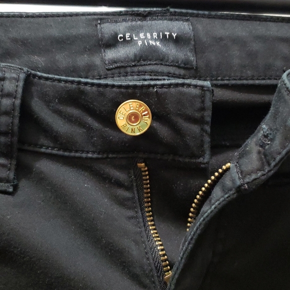 Jeans - Picture 3 of 4